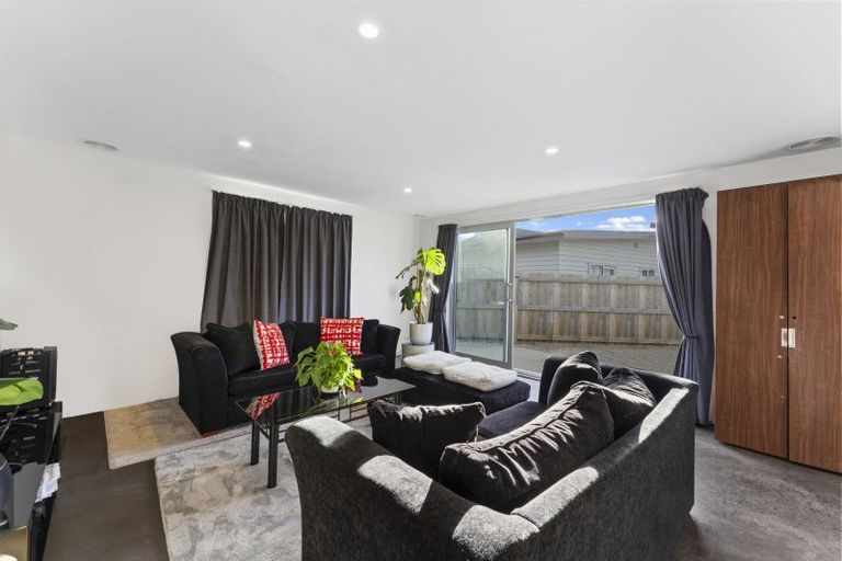 Photo of property in 24 Silver Street, Lower Shotover, Queenstown, 9304