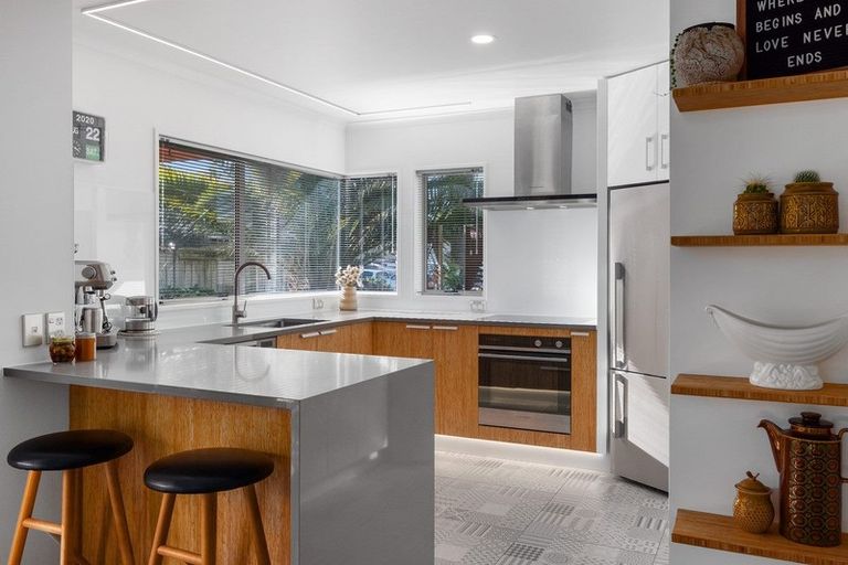Photo of property in 98 Denny Hulme Drive, Mount Maunganui, 3116
