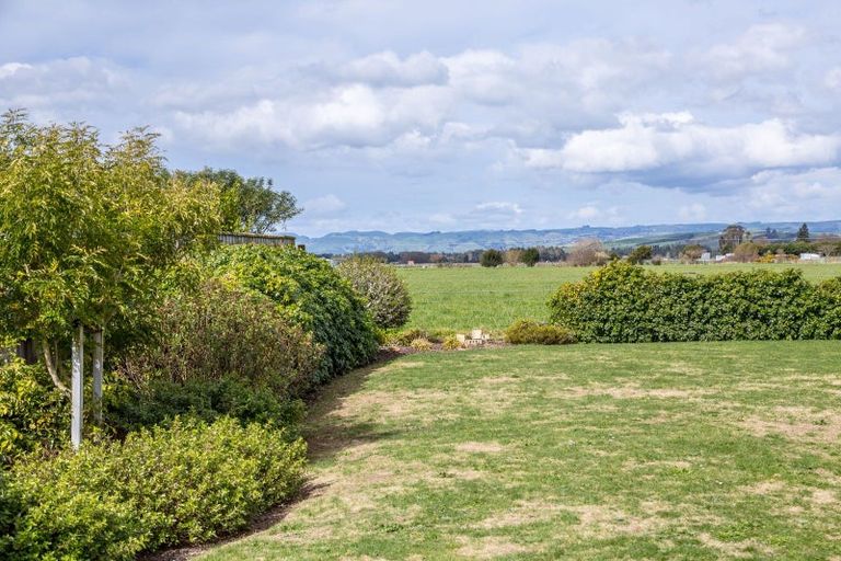 Photo of property in 12 Feist Street, Carterton, 5713