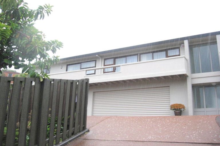 Photo of property in 39 Castleton Drive, Howick, Auckland, 2014