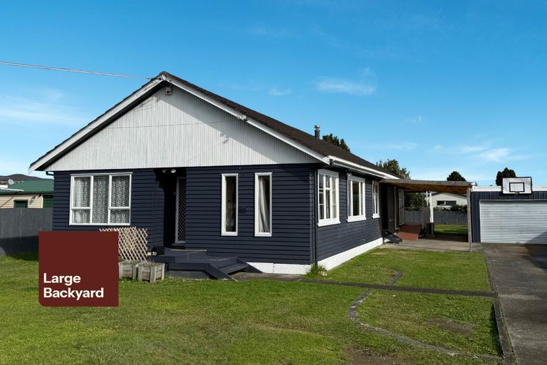 Photo of property in 30 Bunnythorpe Road, Papakura, 2110