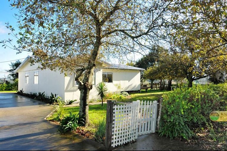 Photo of property in 123 Nixon Road, Taupaki, Henderson, 0782