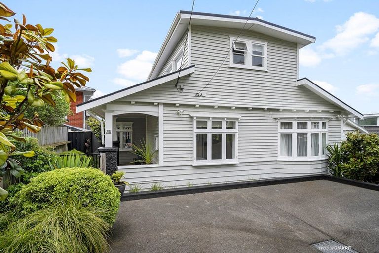 Photo of property in 35 Belvedere Road, Hataitai, Wellington, 6021