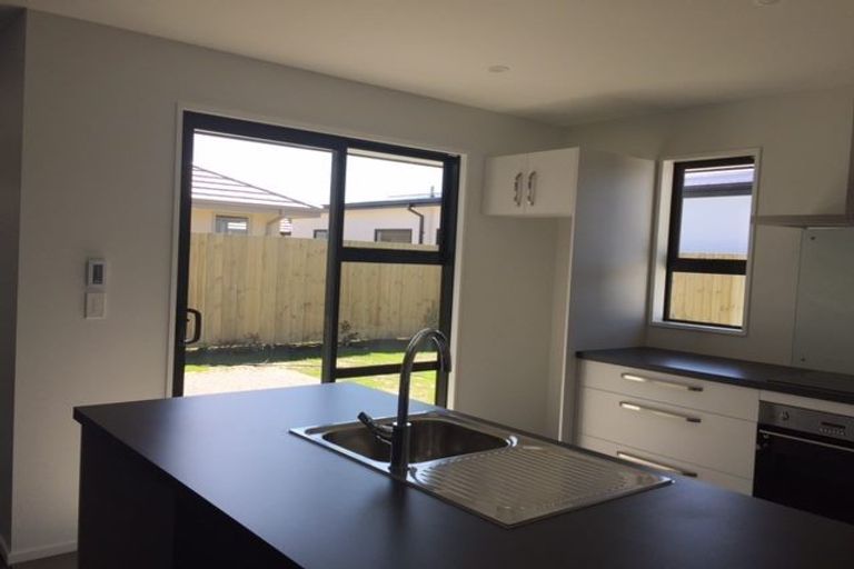 Photo of property in 8 Maka Lane, Halswell, Christchurch, 8025
