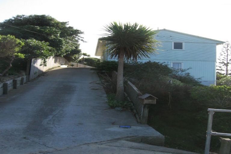 Photo of property in 20 Arene Grove, Titahi Bay, Porirua, 5022