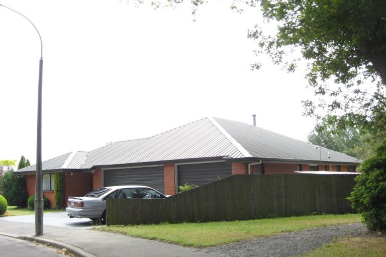 Photo of property in 15 Laura Kent Place, Woolston, Christchurch, 8023