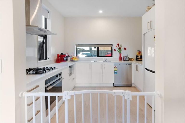 Photo of property in 83 Walters Road, Papakura, Takanini, 2110