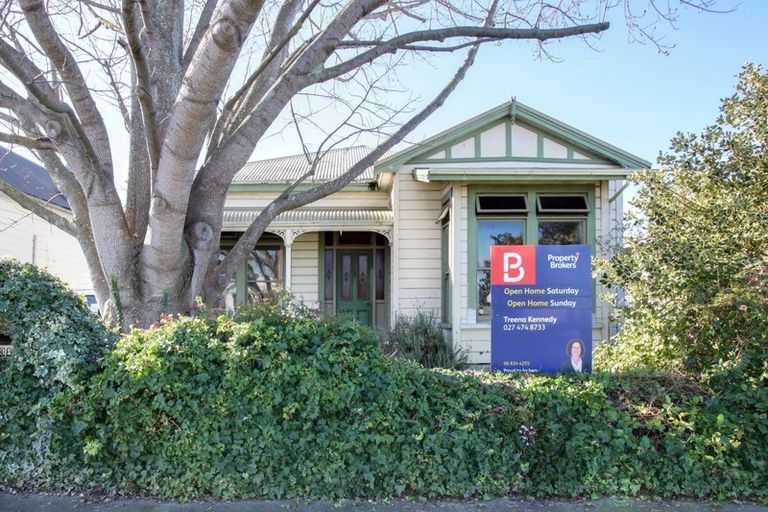 Photo of property in 31 Vigor Brown Street, Napier South, Napier, 4110