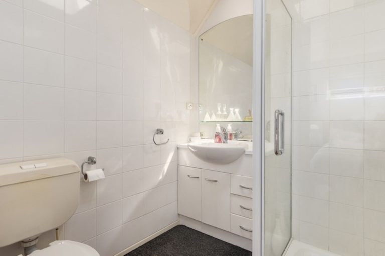 Photo of property in 66 Darraghs Road, Brookfield, Tauranga, 3110