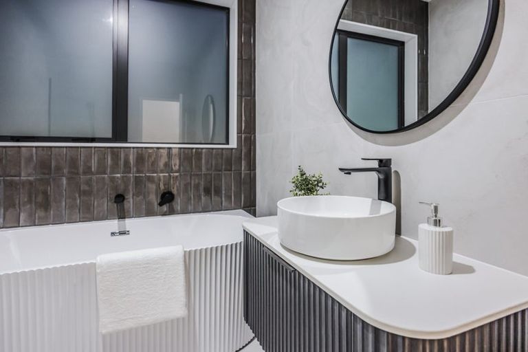 Photo of property in 16 Bannockburn Road, Opaheke, 2113