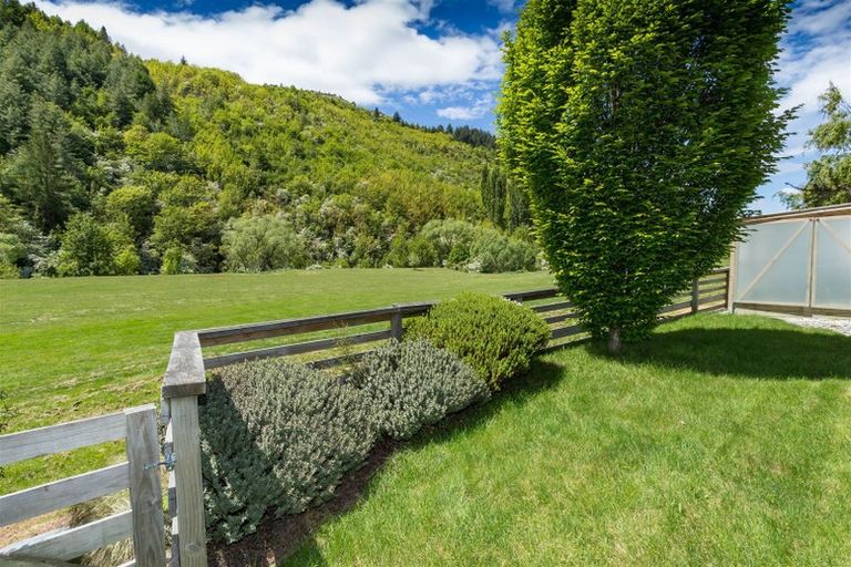 Photo of property in 19b Daveys Place, Arrowtown, 9302