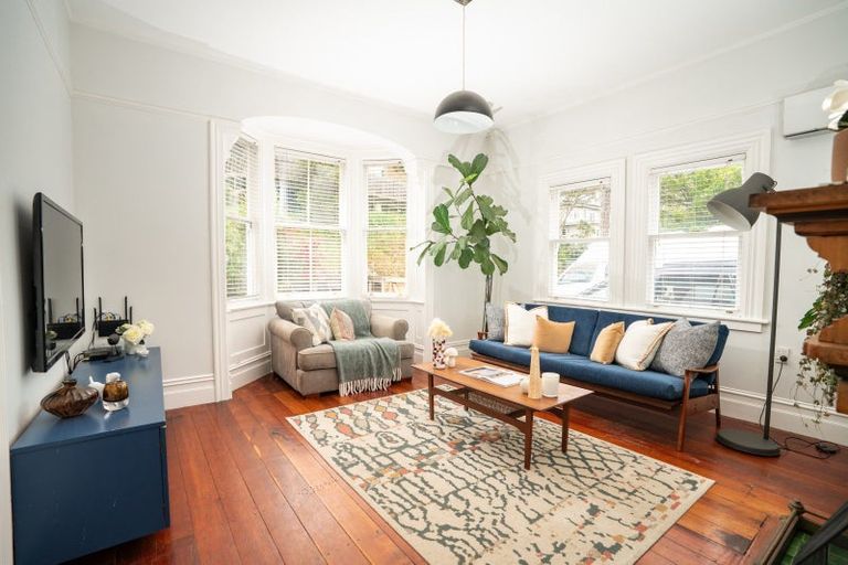 Photo of property in 287 Ohiro Road, Brooklyn, Wellington, 6021