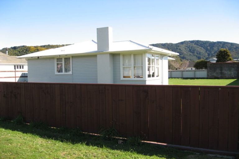 Photo of property in 89 Moohan Street, Wainuiomata, Lower Hutt, 5014