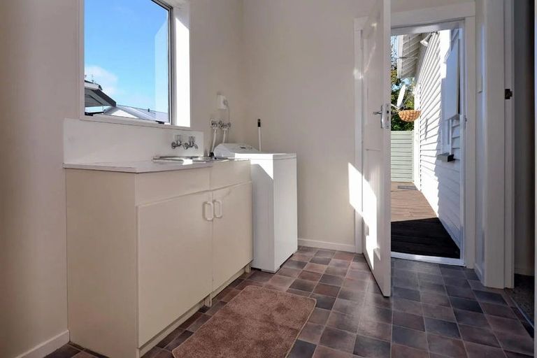 Photo of property in 1/30 Elizabeth Street, Riccarton, Christchurch, 8041