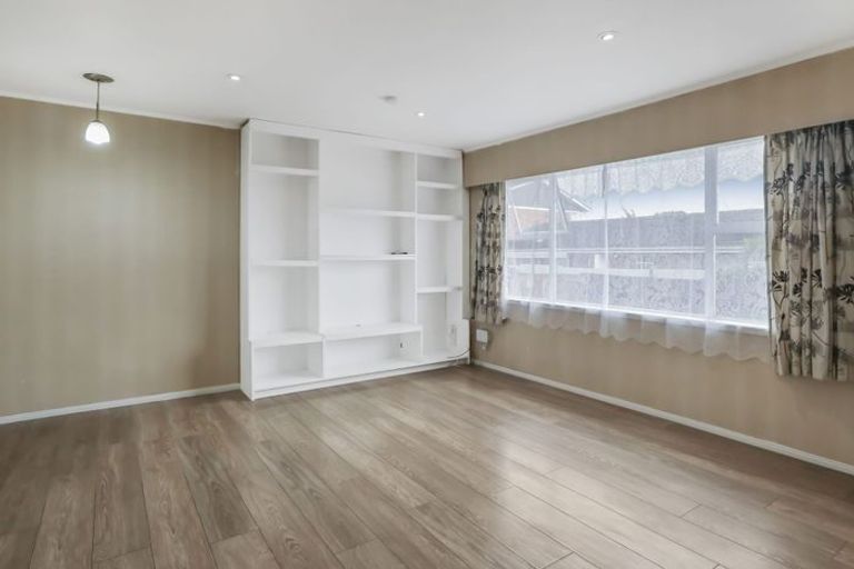 Photo of property in 3/12 Omana Road, Papatoetoe, Auckland, 2025