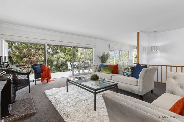 Photo of property in 201 Godley Road, Titirangi, Auckland, 0604