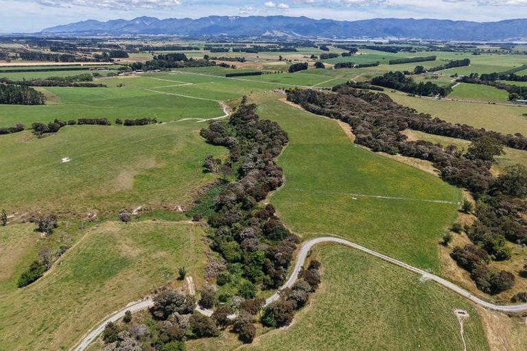 Photo of property in 1937 Lake Ferry Road, Pirinoa, Featherston, 5772