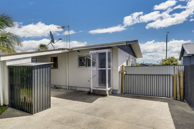 Photo of property in 27 York Avenue, Tamatea, Napier, 4112
