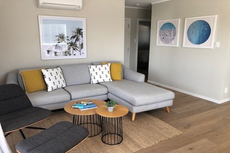 Photo of property in 1/17 Church Street, Devonport, Auckland, 0624