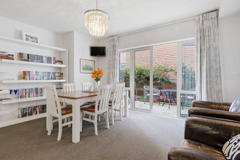 Photo of property in 1 Henley Green, Northwood, Christchurch, 8051