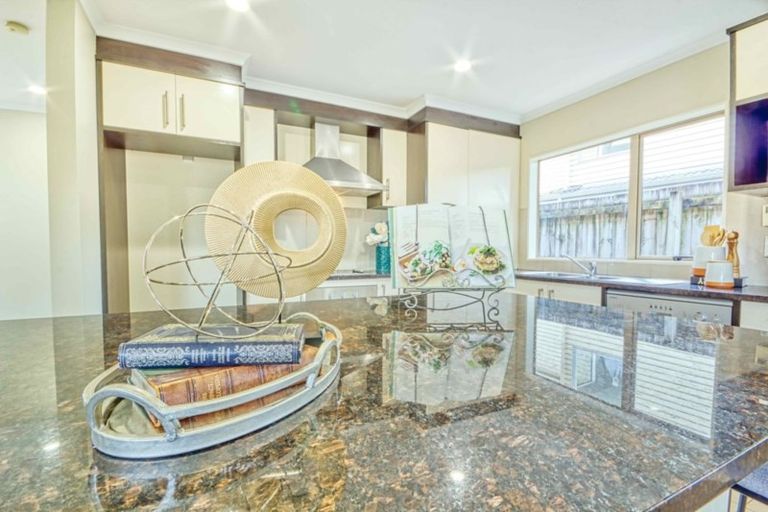 Photo of property in 78 Clover Drive, Henderson, Auckland, 0610