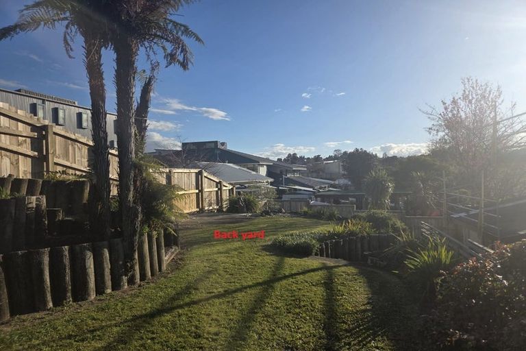 Photo of property in 24 Lagoon Place, Poike, Tauranga, 3112