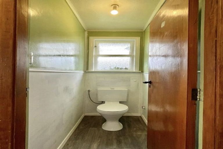 Photo of property in 36 Kummer Crescent, Masterton, 5810