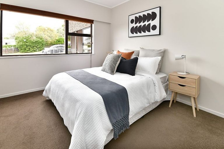 Photo of property in 10 Castleton Street, Birkdale, Auckland, 0626