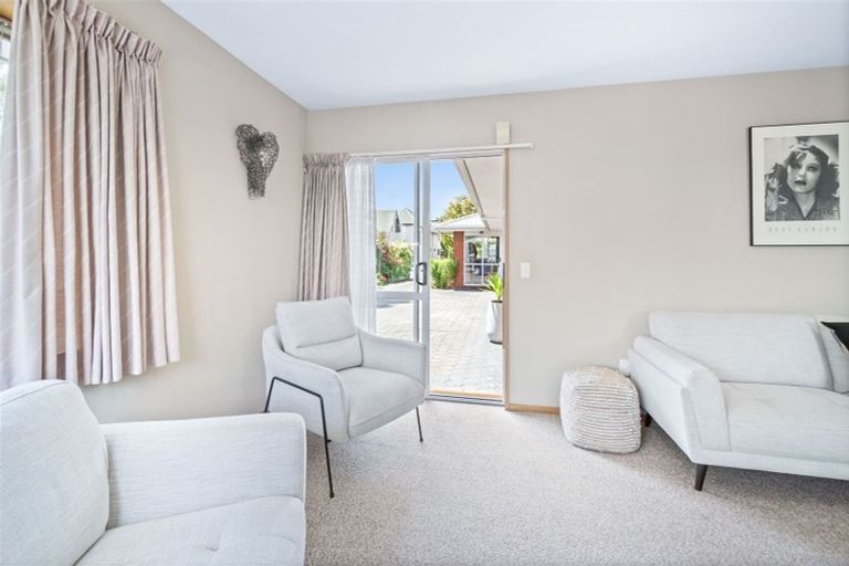 Photo of property in 2/97 Mandeville Street, Riccarton, Christchurch, 8011