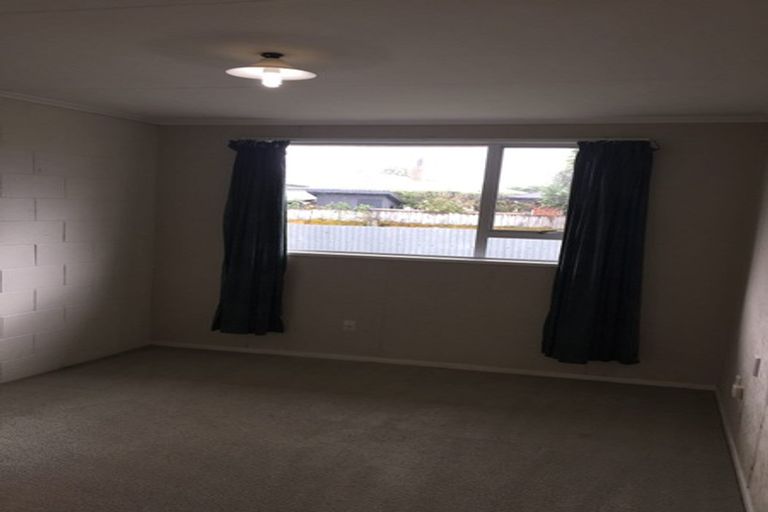 Photo of property in 31 Knowles Street, Terrace End, Palmerston North, 4410