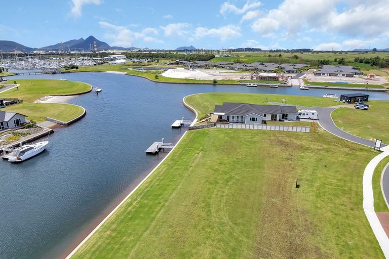 Photo of property in 29 Maturiki Drive, One Tree Point, 0118