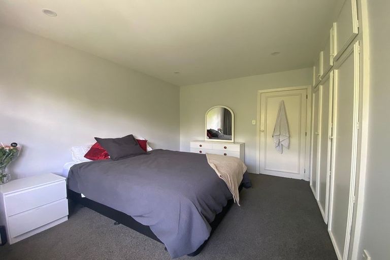 Photo of property in 2/75 Garreg Road, Bryndwr, Christchurch, 8052