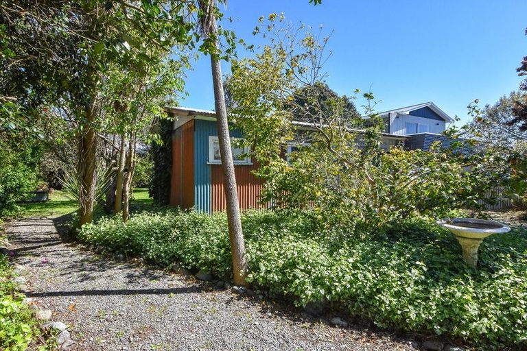 Photo of property in 7 Philip Street, Carterton, 5713