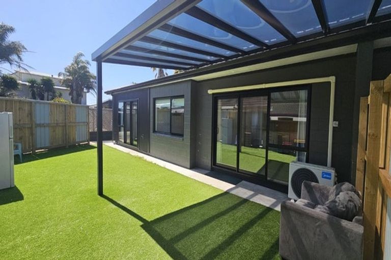 Photo of property in 17b Dickson Road, Papamoa Beach, Papamoa, 3118