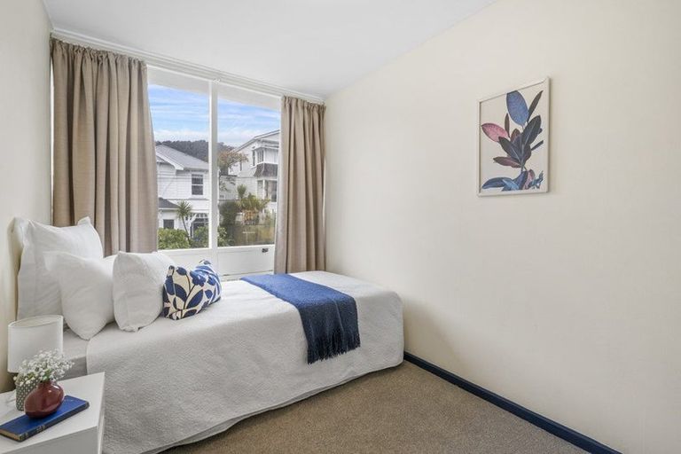 Photo of property in Embassy Court, 72 Brougham Street, Mount Victoria, Wellington, 6011