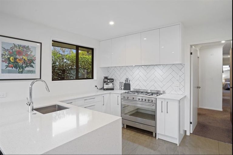 Photo of property in 14 Melissa Place, Burnside, Christchurch, 8042