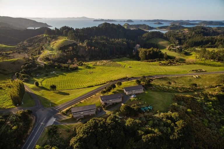 Photo of property in 190 Paroa Bay Road, Russell, 0272