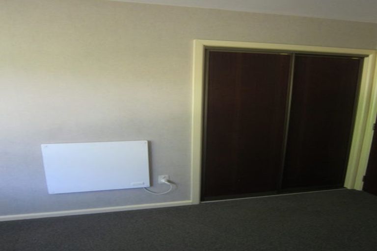 Photo of property in 2/9 Archdall Place, Avonhead, Christchurch, 8042