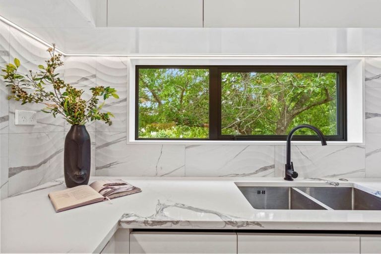 Photo of property in 36b Whitford Road, Botany Downs, Auckland, 2014