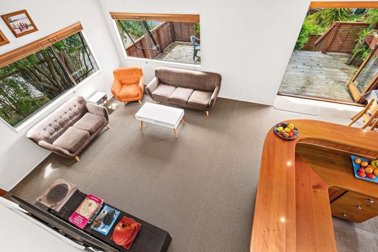 Photo of property in 2/24 Wisteria Way, Mairangi Bay, Auckland, 0630