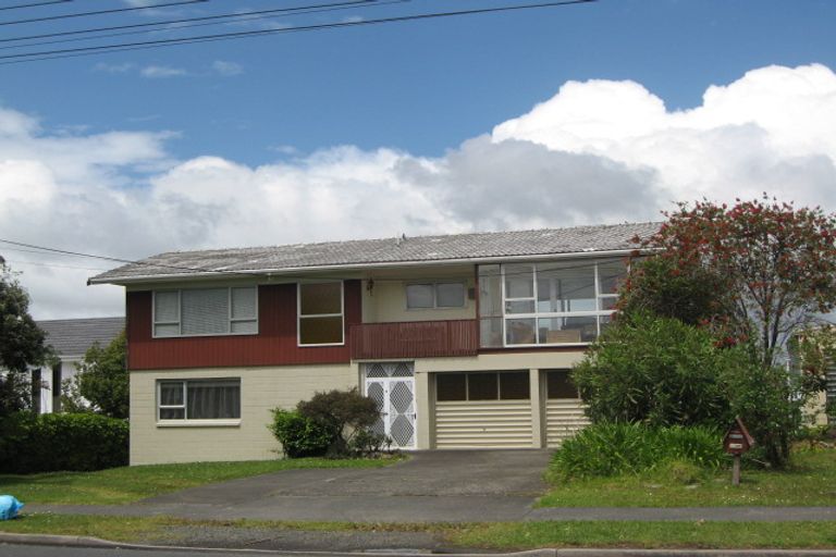 Photo of property in 795 Whangaparaoa Road, Manly, Whangaparaoa, 0930