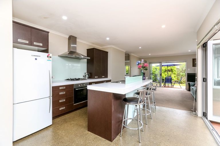 Photo of property in 34 Richmond Street, Fitzroy, New Plymouth, 4312