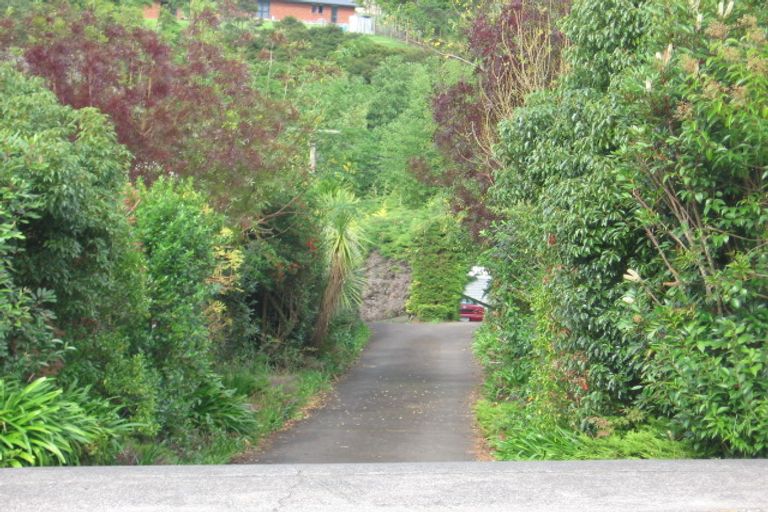 Photo of property in 532 West Coast Road, Oratia, Auckland, 0604