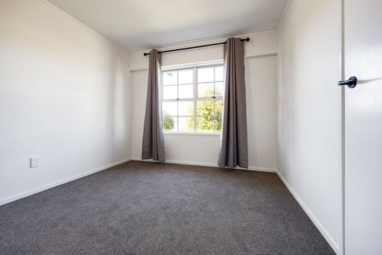 Photo of property in 2 Sinclair Terrace, Te Awamutu, 3800