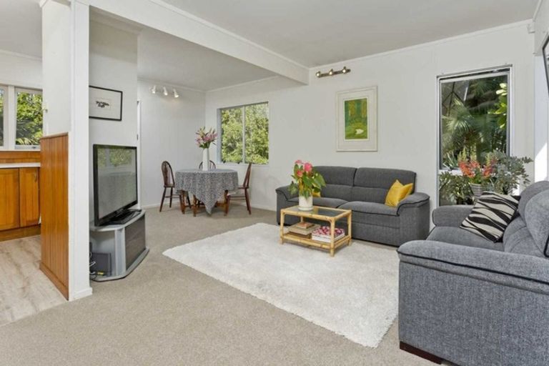 Photo of property in 2/31 Lake Road, Devonport, Auckland, 0624