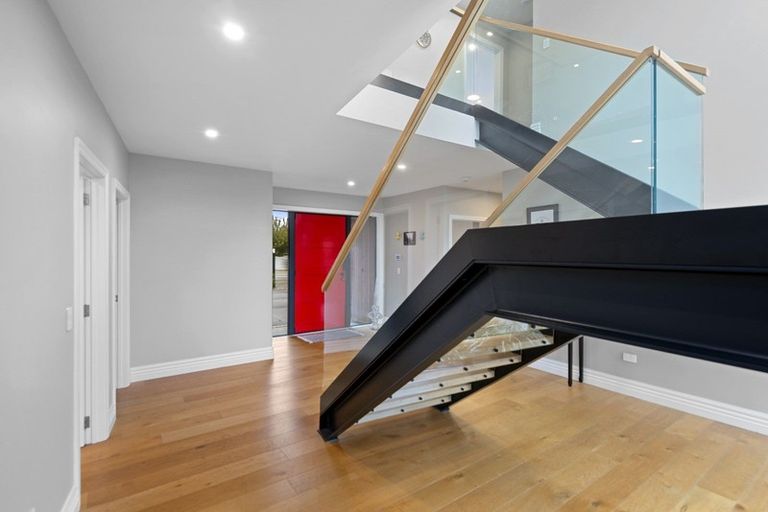 Photo of property in 117 Glandovey Road, Strowan, Christchurch, 8052