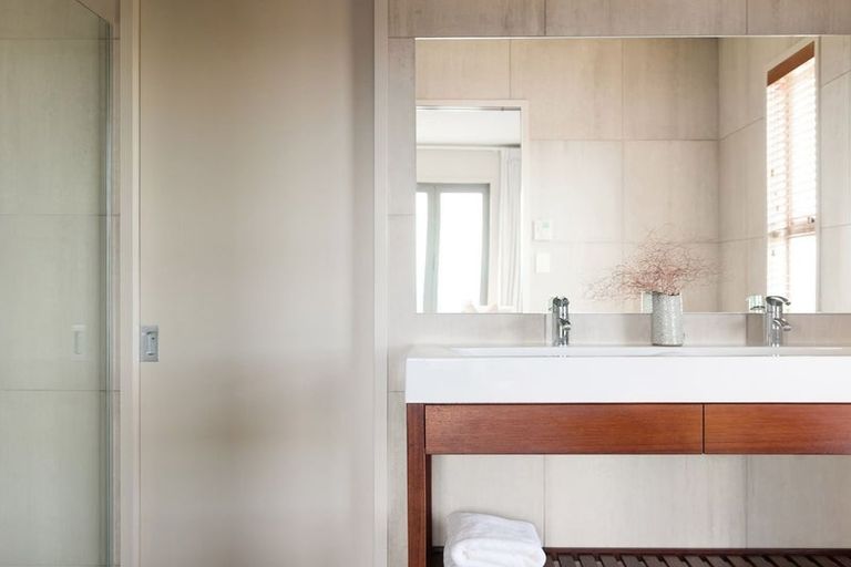 Photo of property in 151 Durham Drive, Havelock North, 4130