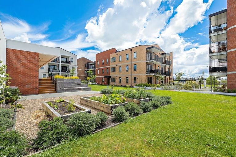 Photo of property in 5/1g Sidney Wallingford Way, Hobsonville, Auckland, 0618