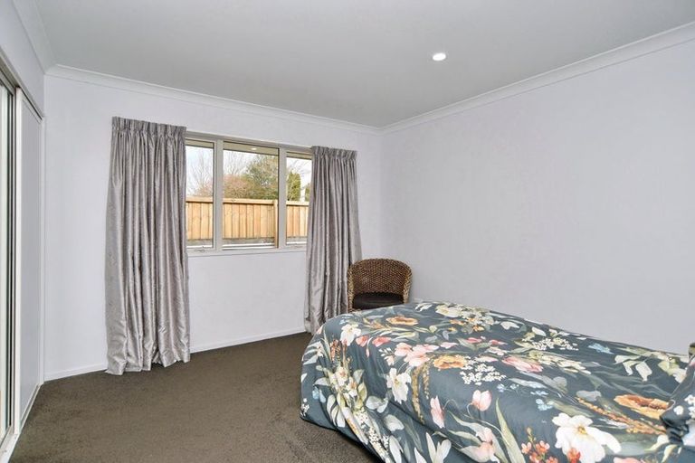 Photo of property in 25a Epsom Drive, Rangiora, 7400