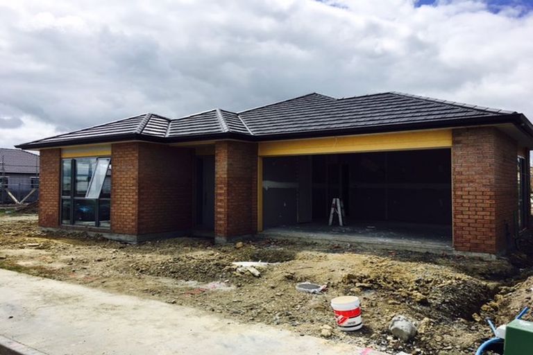 Photo of property in 3 Darley Way, Papakura, 2110